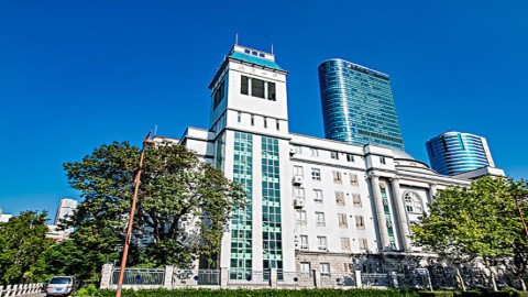 -去美国大学留学可以转...