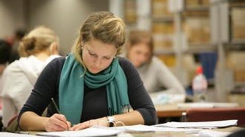 -美国大学SAT成绩新政...